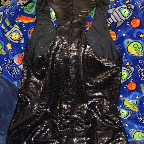 Rag & bone. Sequin silk racer back. Size large. Black - Picture 5 of 5